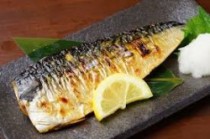 さばの塩焼き(半身)　260円