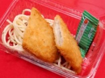 白身フライ　259円(税抜き)
