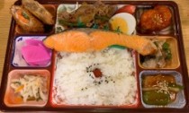 幕の内弁当　1,297円