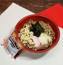 年越しそば(冷やし)￥648(12月31日まで完全予約制です。)
