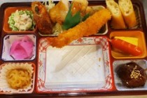 ごはん別弁当　ごはん保温ジャー/紙箱弁当(1日前の予約制)