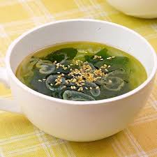 わかめスープ(1L)2,300円　(10人前)予約制