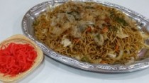 メガ盛り焼きそばプレート(10人前)　5556円(税抜)