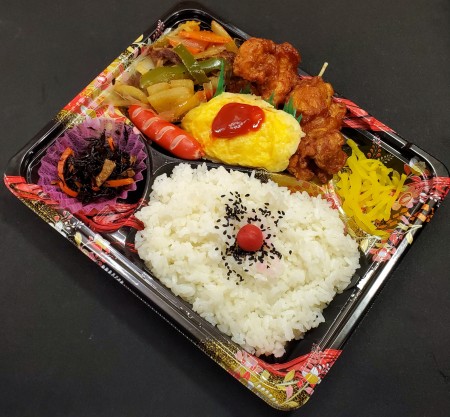 牛焼肉炒め&若鶏のからあげ弁当　￥917