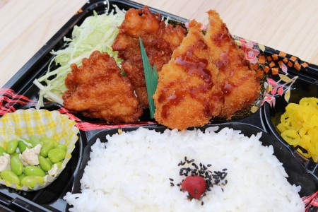 若鶏の唐揚げ&いかフライ弁当￥732